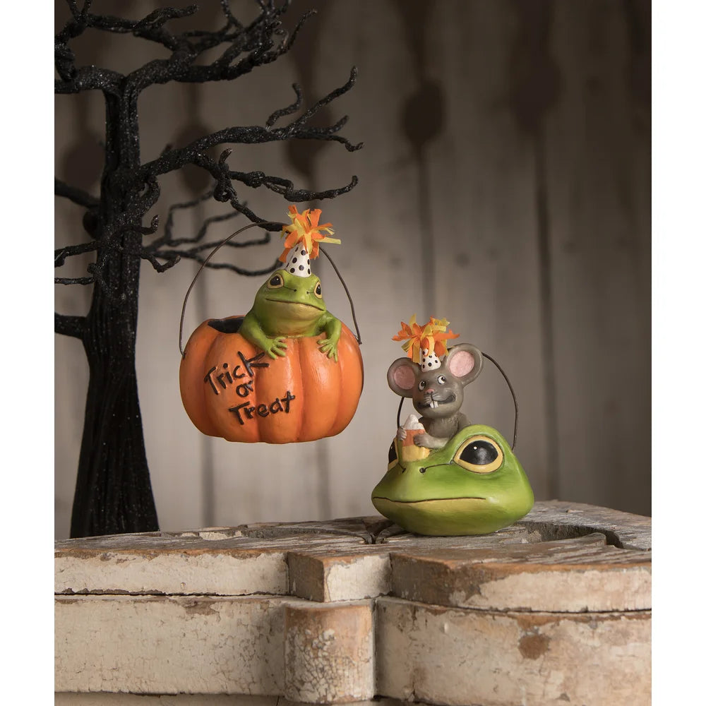 Ornement de souris de fête en grenouille