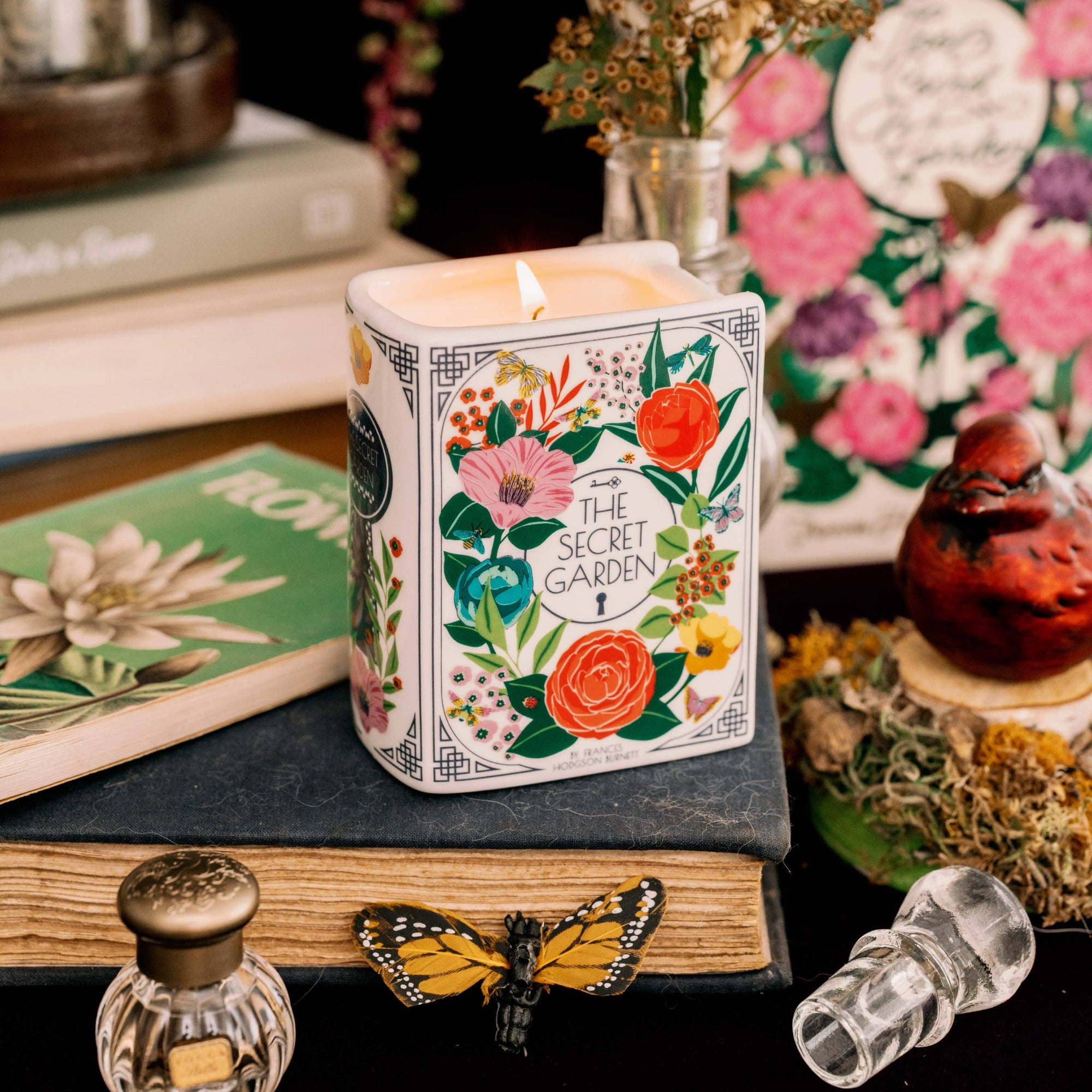 Secret Garden Book Candle | Jasmine & Cedarwood