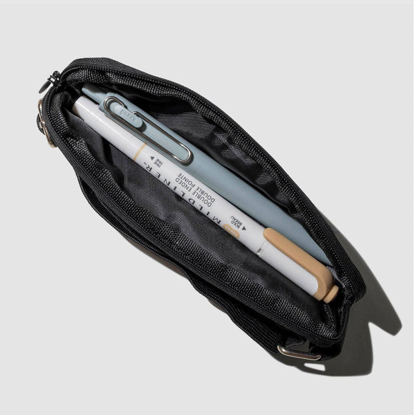 Adjustable Notebook Pouch