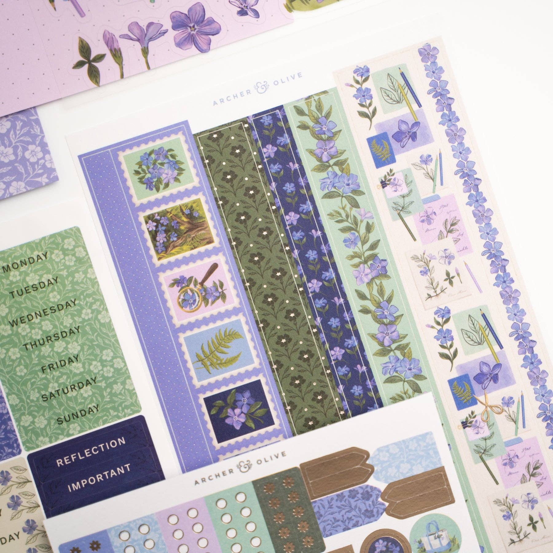 Wild Periwinkle Themed Stationery Kit