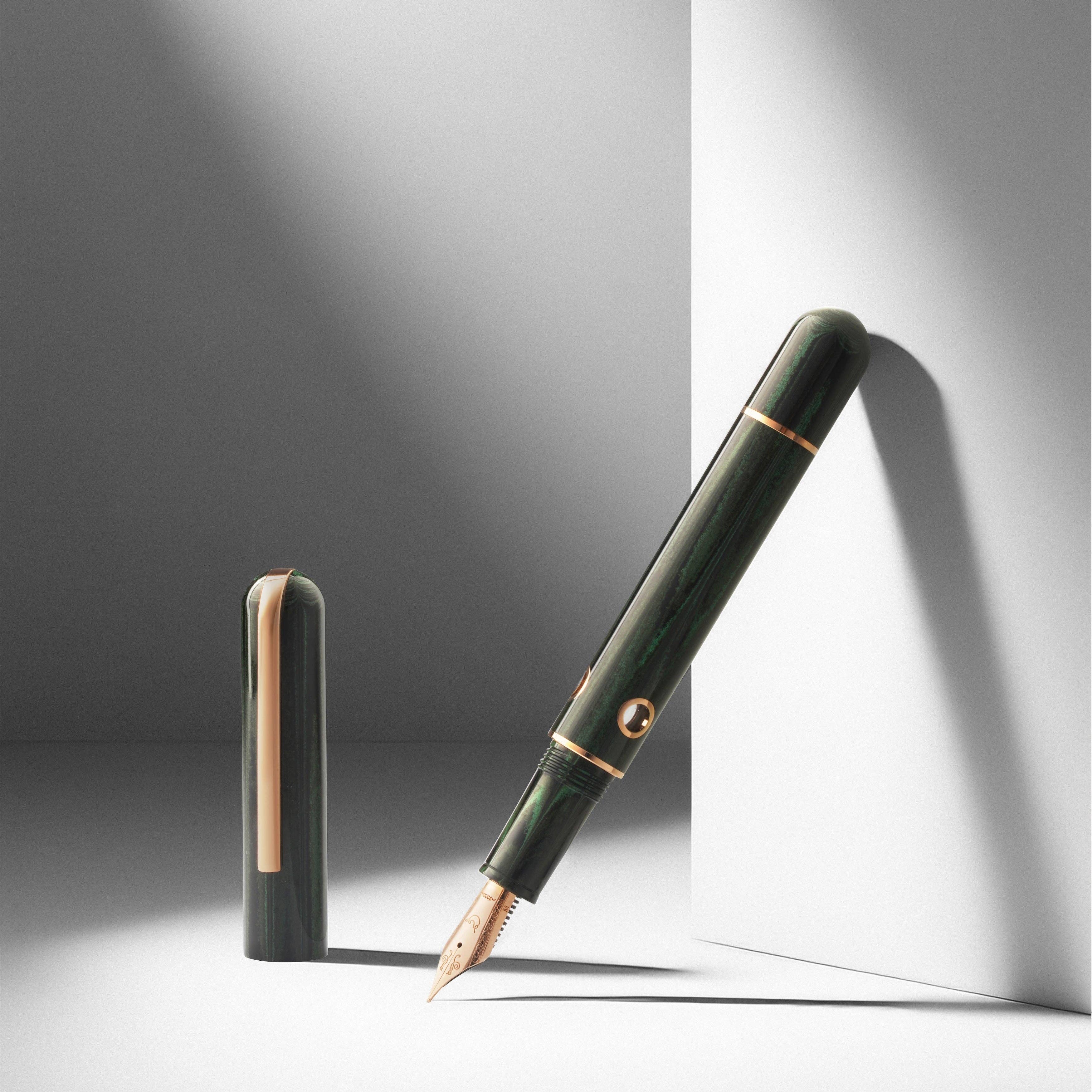 Chelonia Green Nahvalur Nautilus Ebonite Fountain Pen