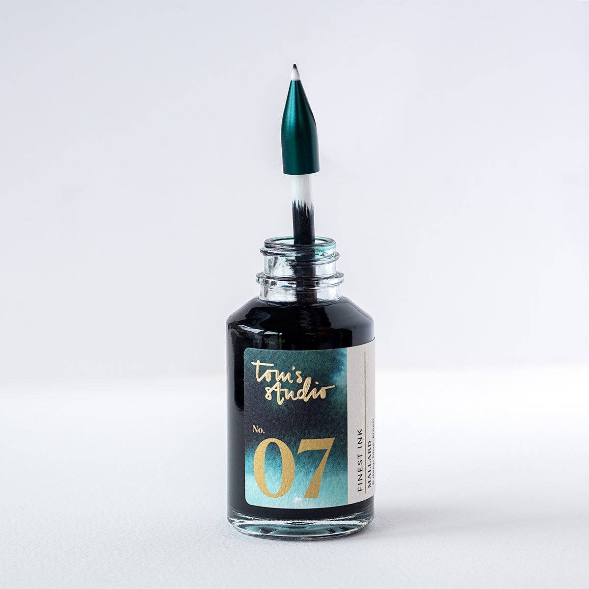 The Brass Wren Refillable Writing Pen