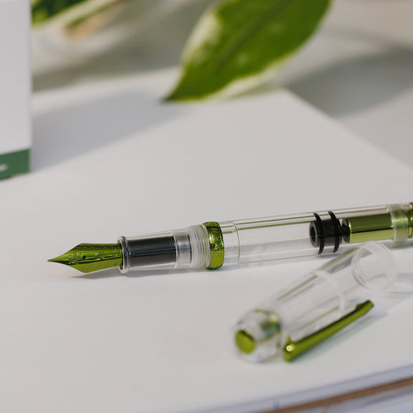 Spring Nahvalur Original Fountain Pen