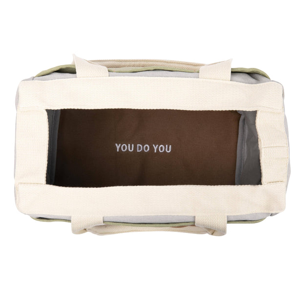 Good Earth 30-Pocket Studio Bag