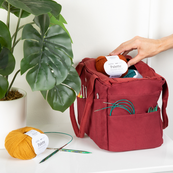 Sangria 30-Pocket Studio Bag