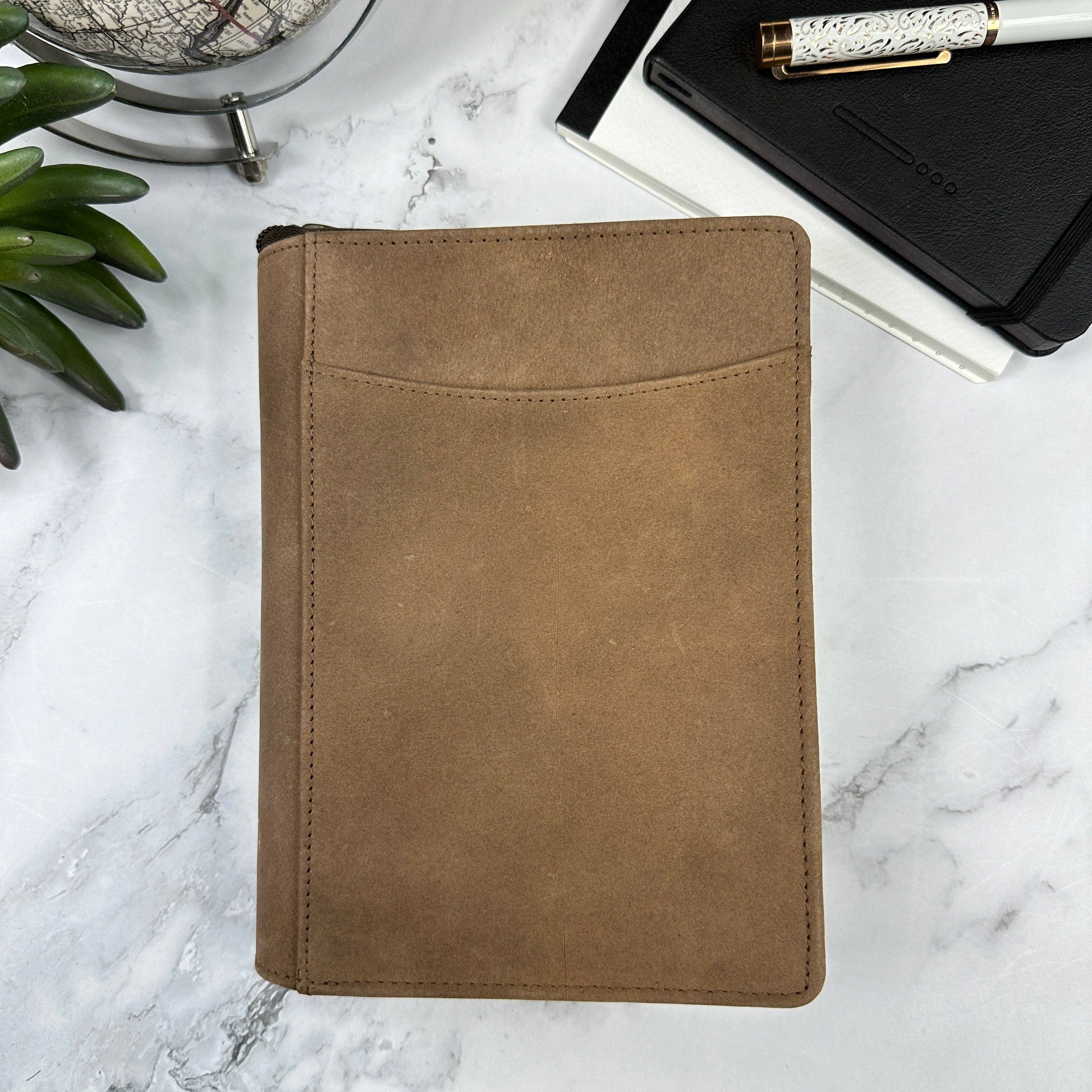 Bomber Brown Grab n' Go Padfolio & Pen Case