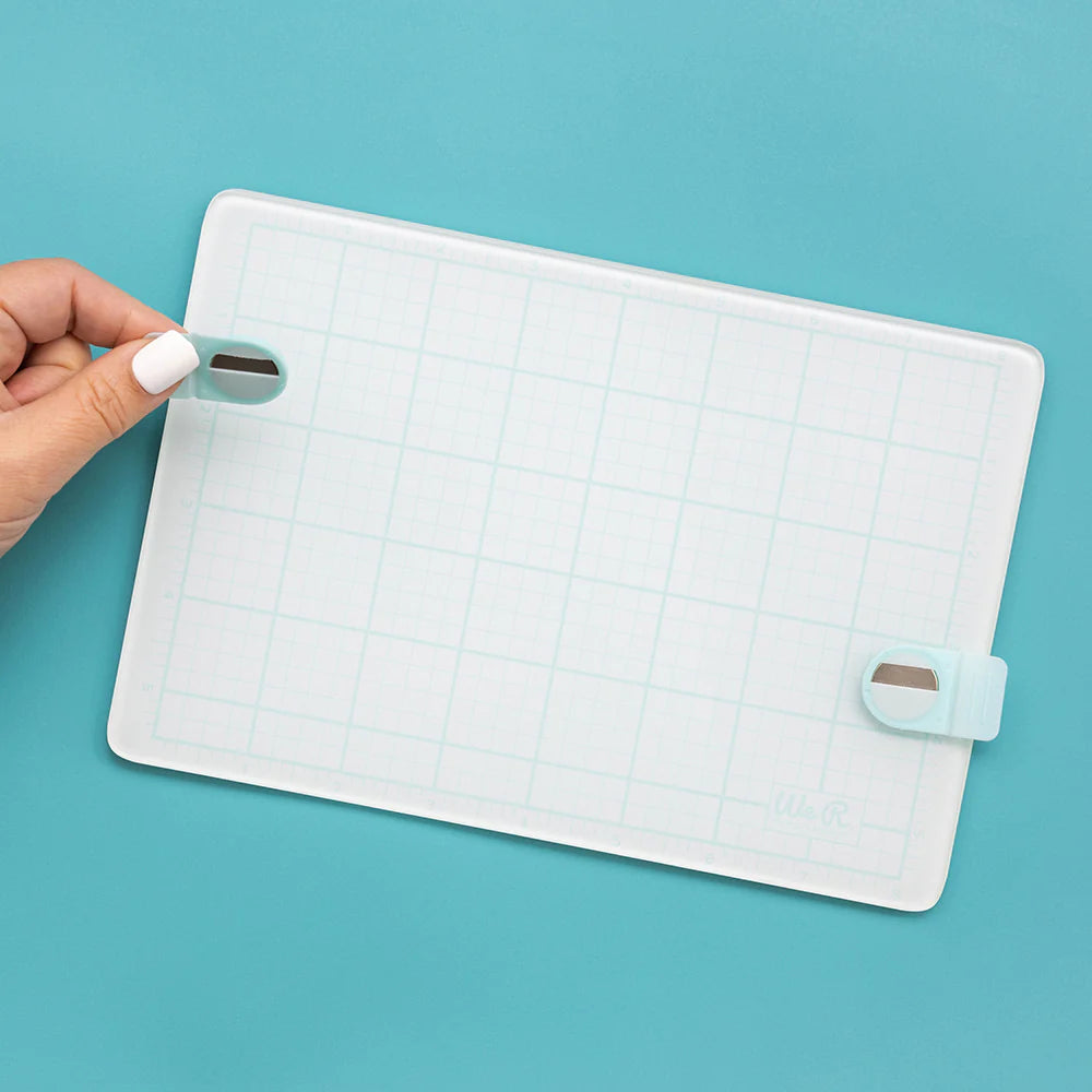 Magnetic 9x6 Glass Mat with Magnets