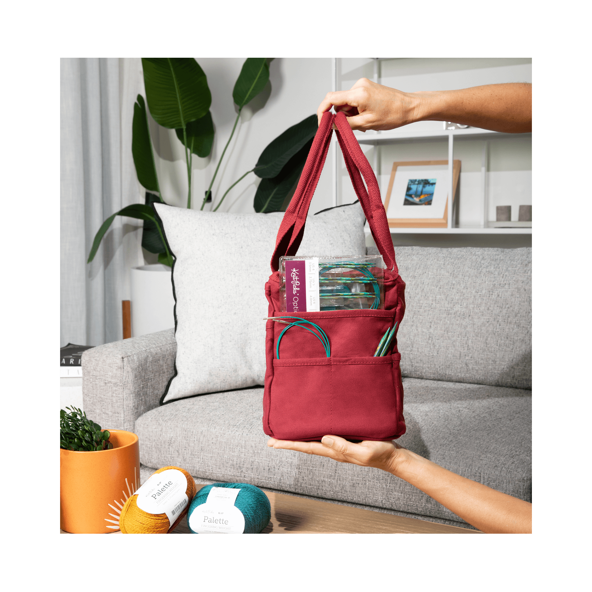 Sarah Anderson 30-Pocket Stationery/Artist Tote