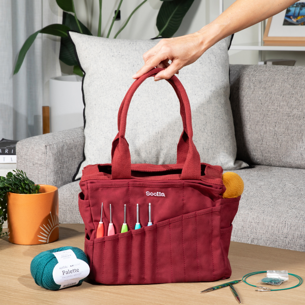 Blackout 30-Pocket Studio Bag