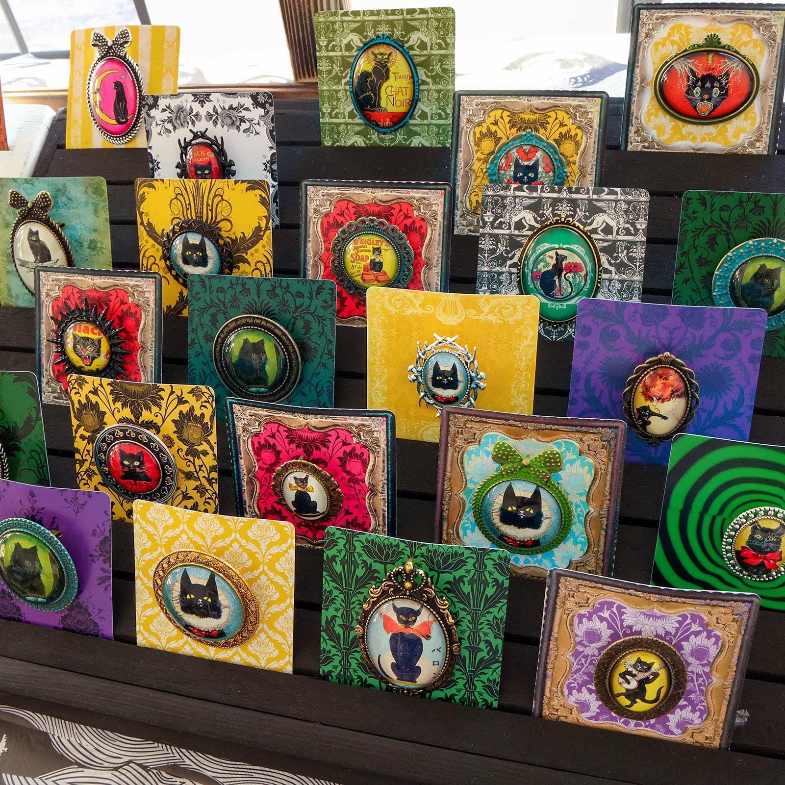Handcrafted Vintage-Inspired Cabochon Pins/Pendants
