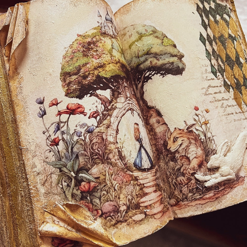 {past event} 06/22: Mixed Media Book Class