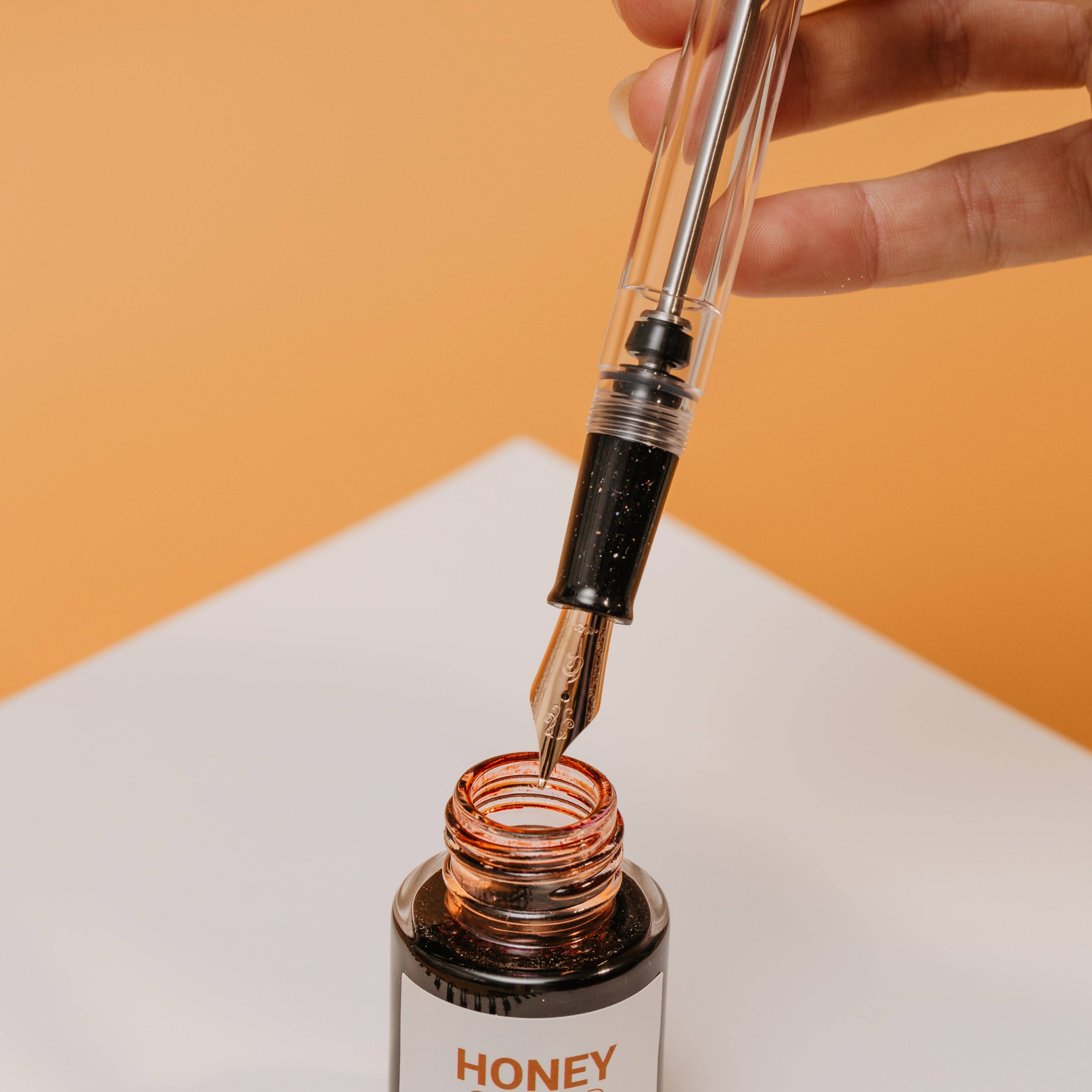 Lovina Graphite Vacuum-Fill Original Plus Fountain Pen