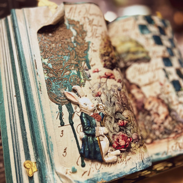 {past event} 06/22: Mixed Media Book Class