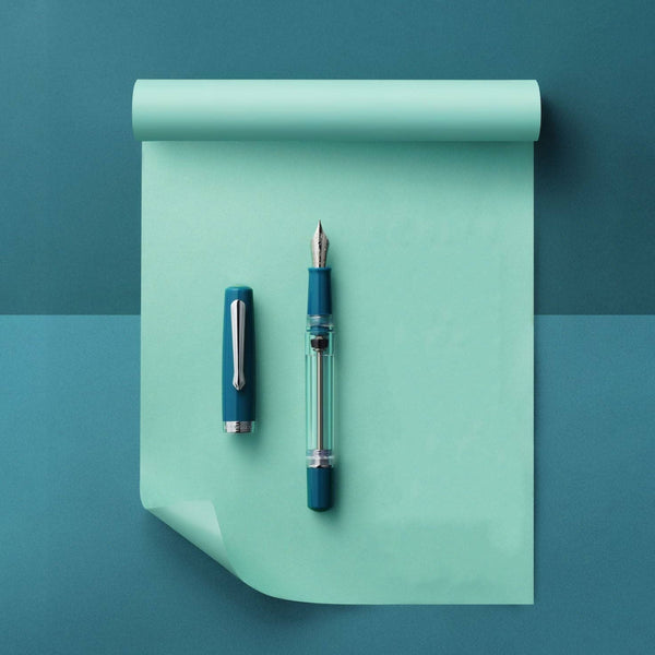 Aquamarine Vacuum Filler Original Plus Fountain Pen