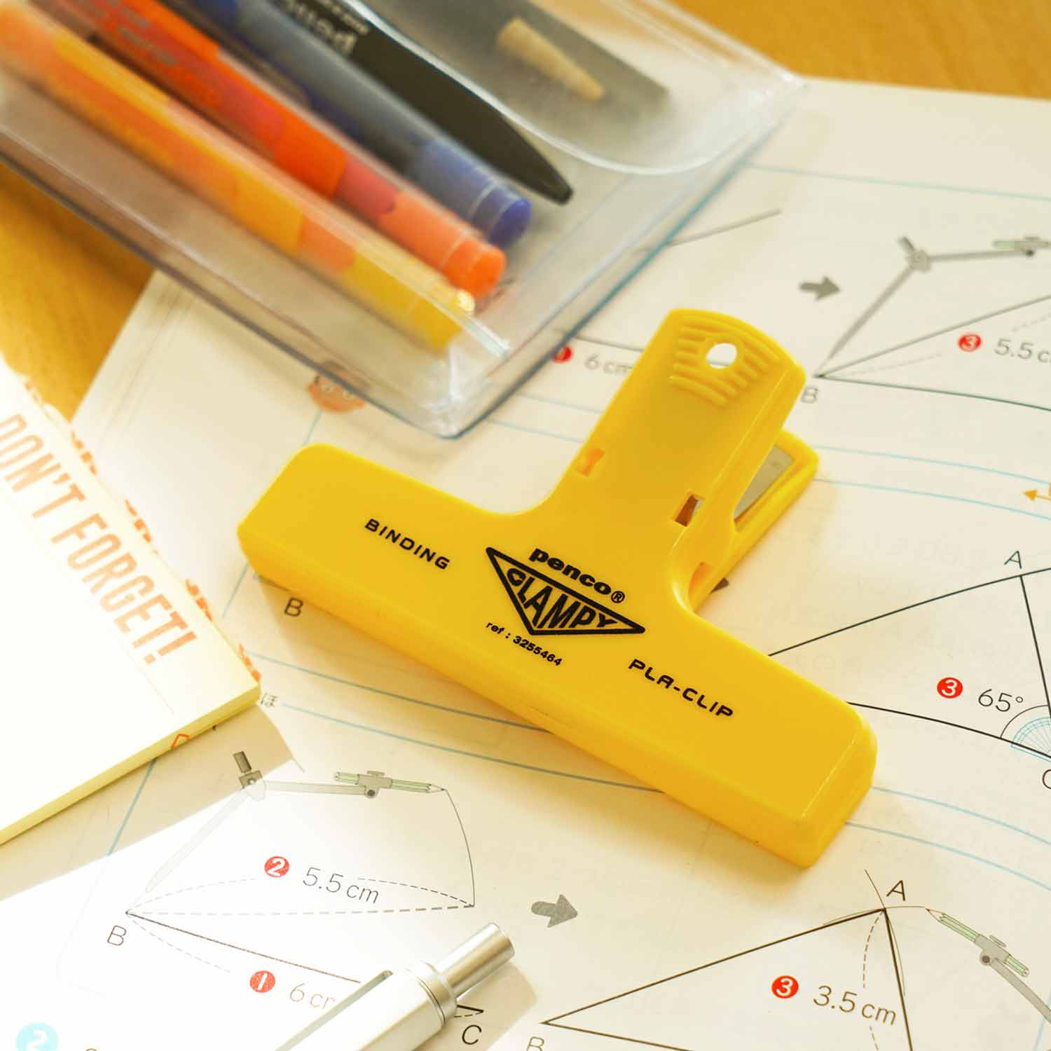 Clear Plastic Clampy Clip