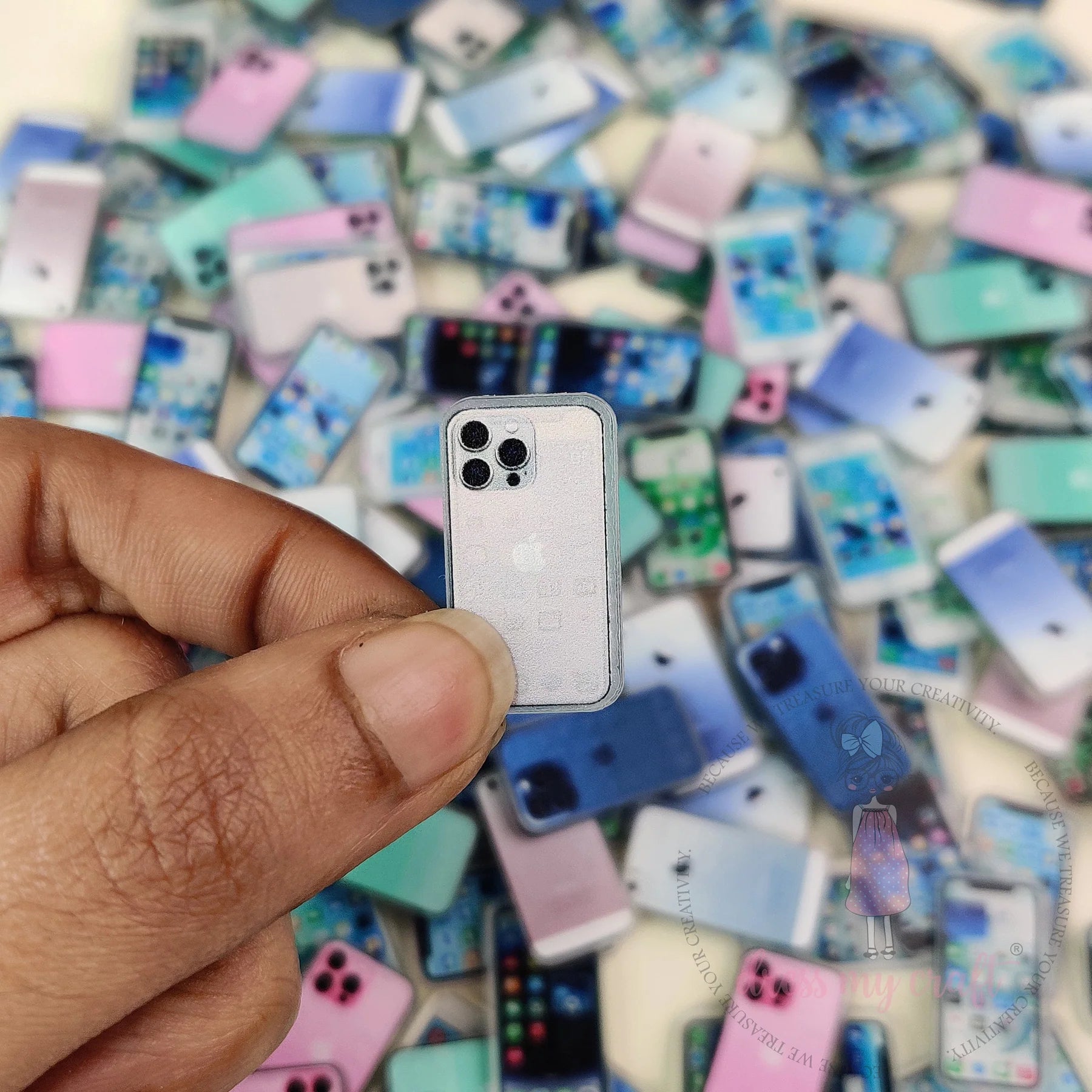 Mini Smartphone Acrylic Charms