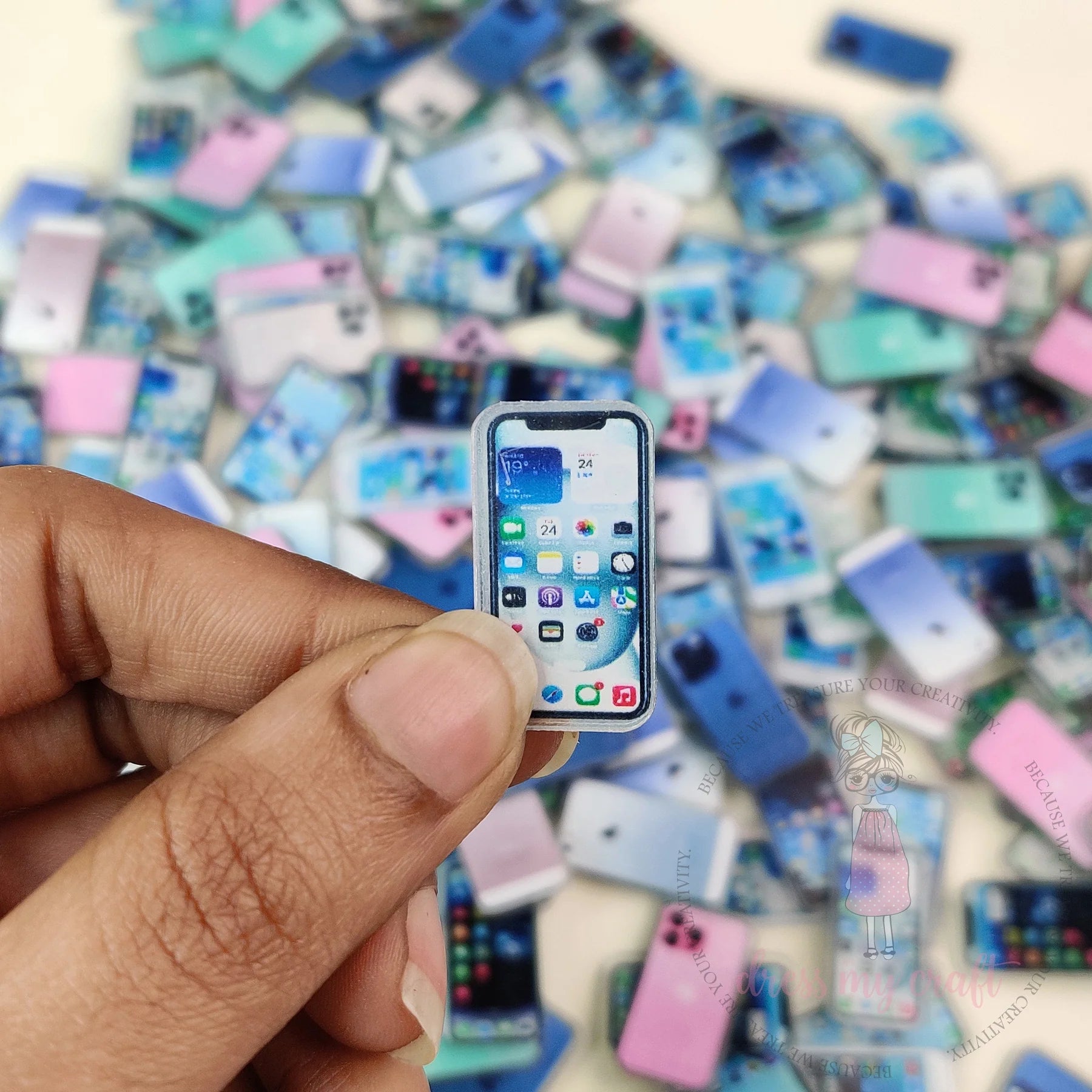 Mini Smartphone Acrylic Charms