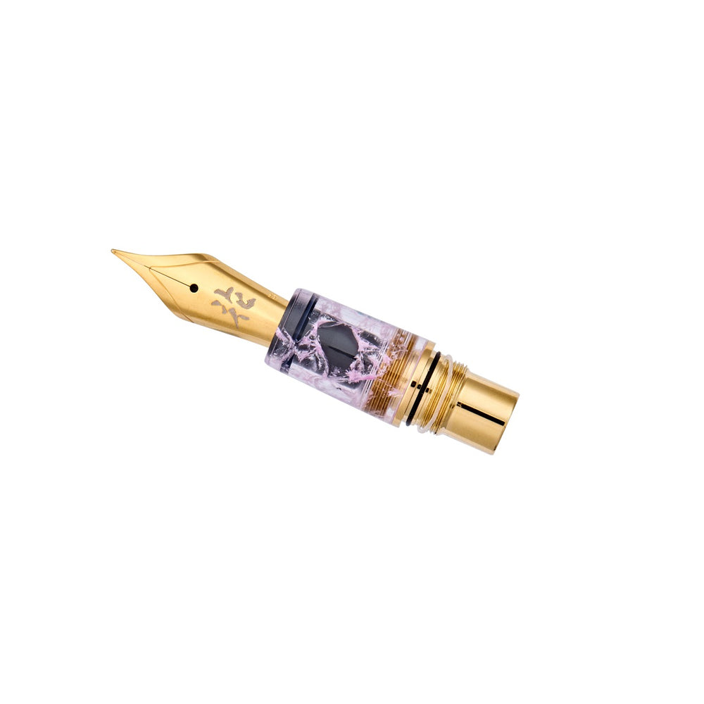 Kachofugetsu Flower Fountain Pen | Bungubox x Esterbrook