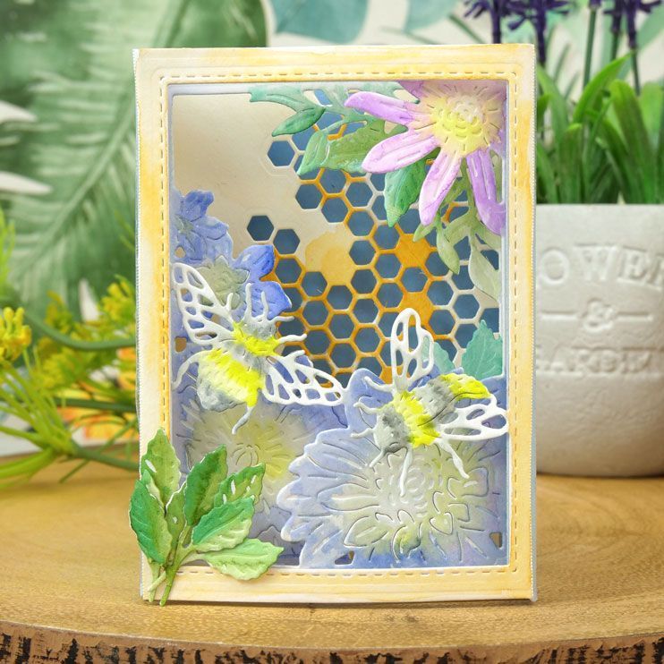 Blossoming Bees Die Set | Moonstone Dies
