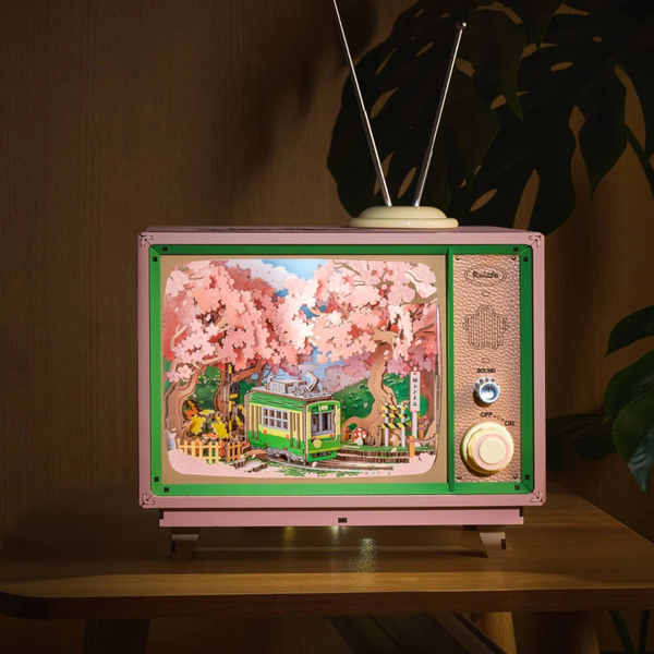 {coming soon!} Sakura Dreamy Tour Mechanical Music Box Diorama Kit