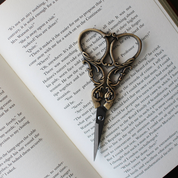 over the garden wall scissors Storybook Antique Gold Embroidery Scissors