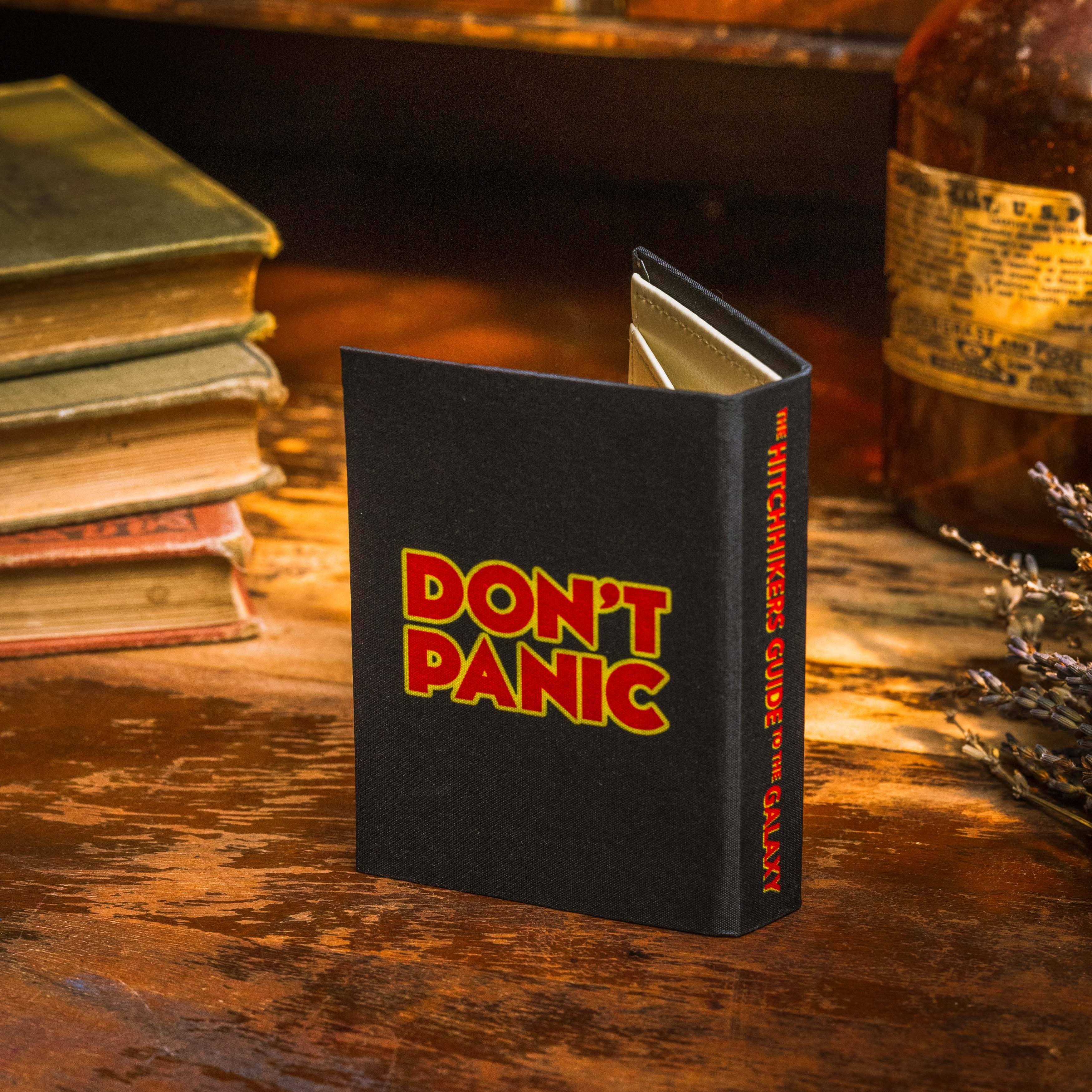 Hitchhikers Guide to the Galaxy Book Wallet | 2005