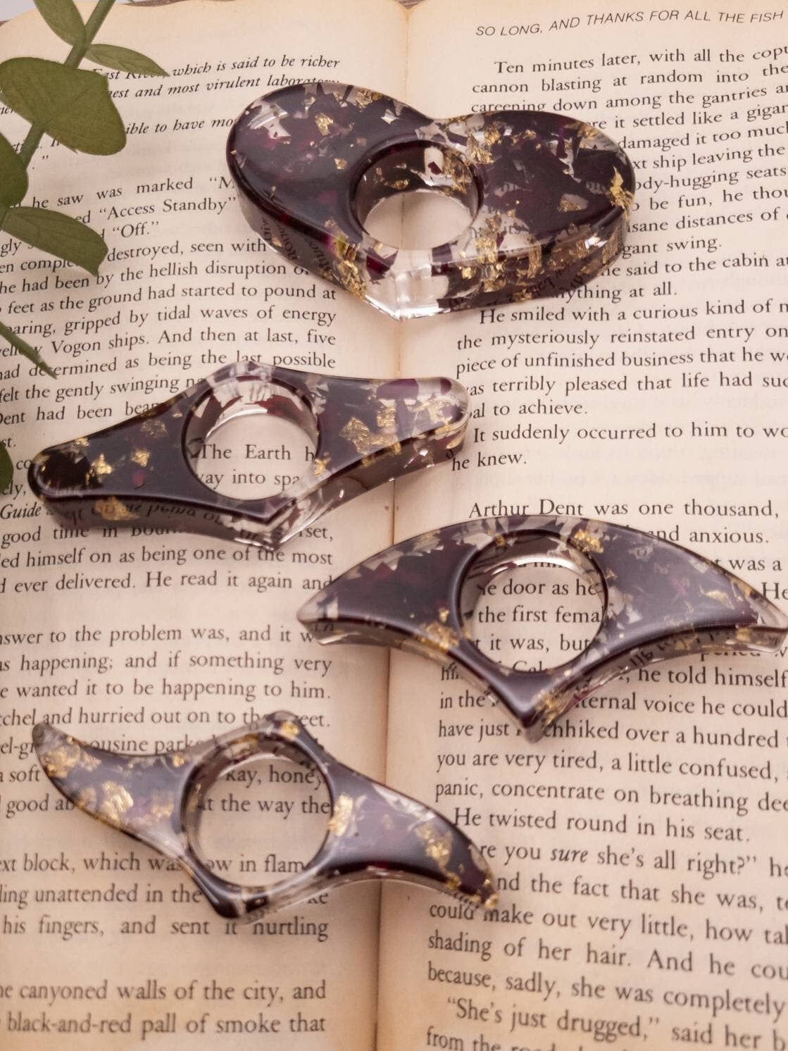 Rose & Gold Book Holder/Page Spreader
