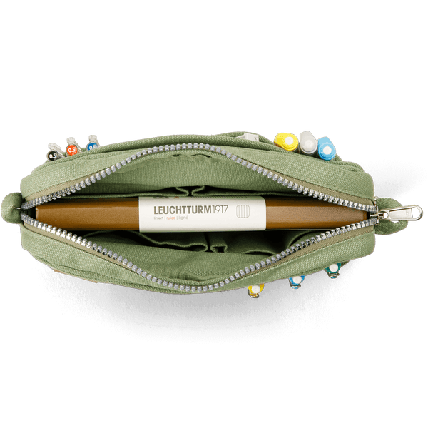 Becca Sands 20-Pocket Stationery/Artist Pouch