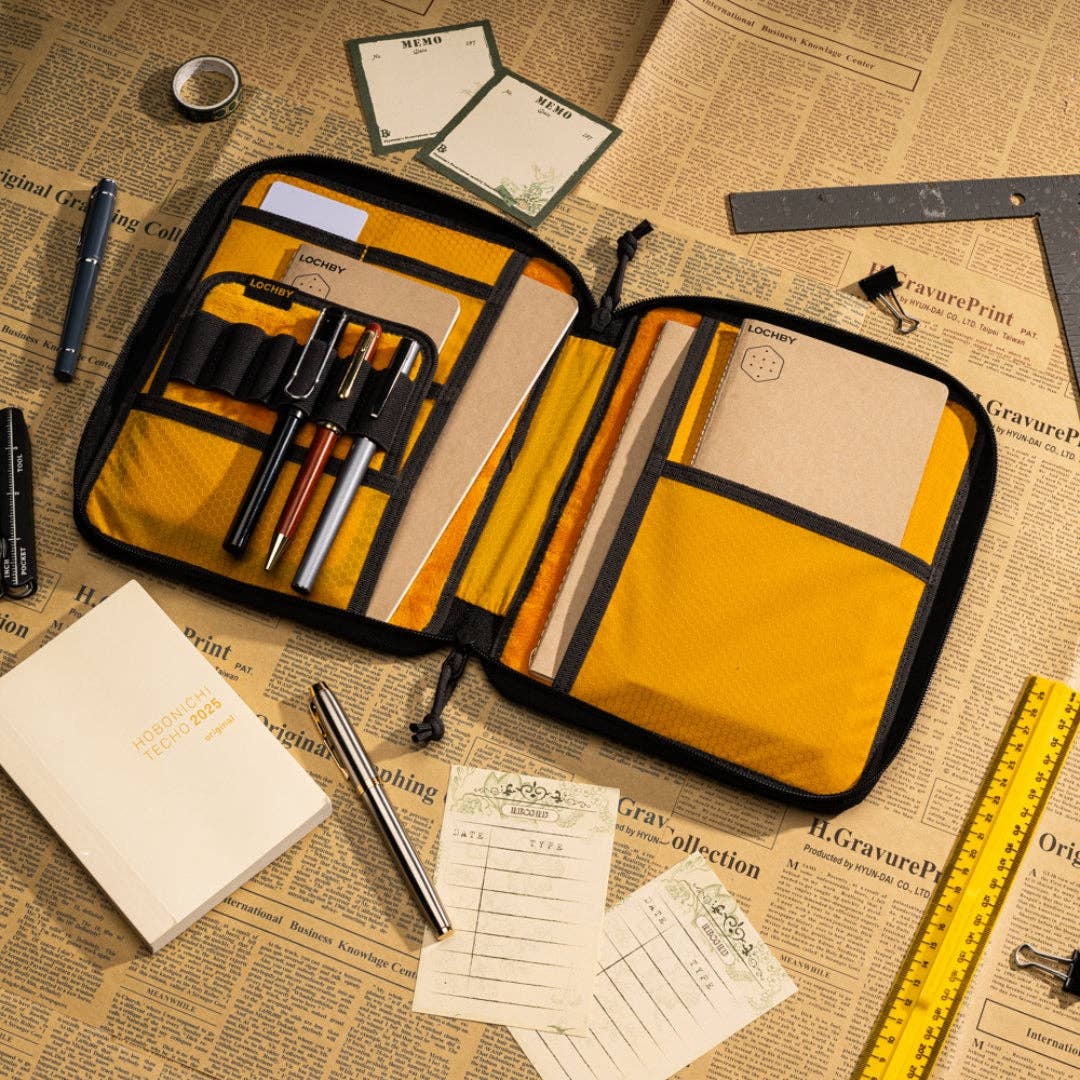 Daily Folio A5 Travel Journal w/ Pen Board