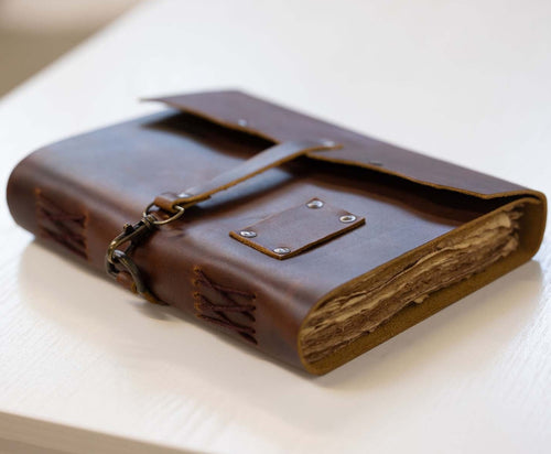 Handmade Leather Journal {6x8} | Vintage Lock