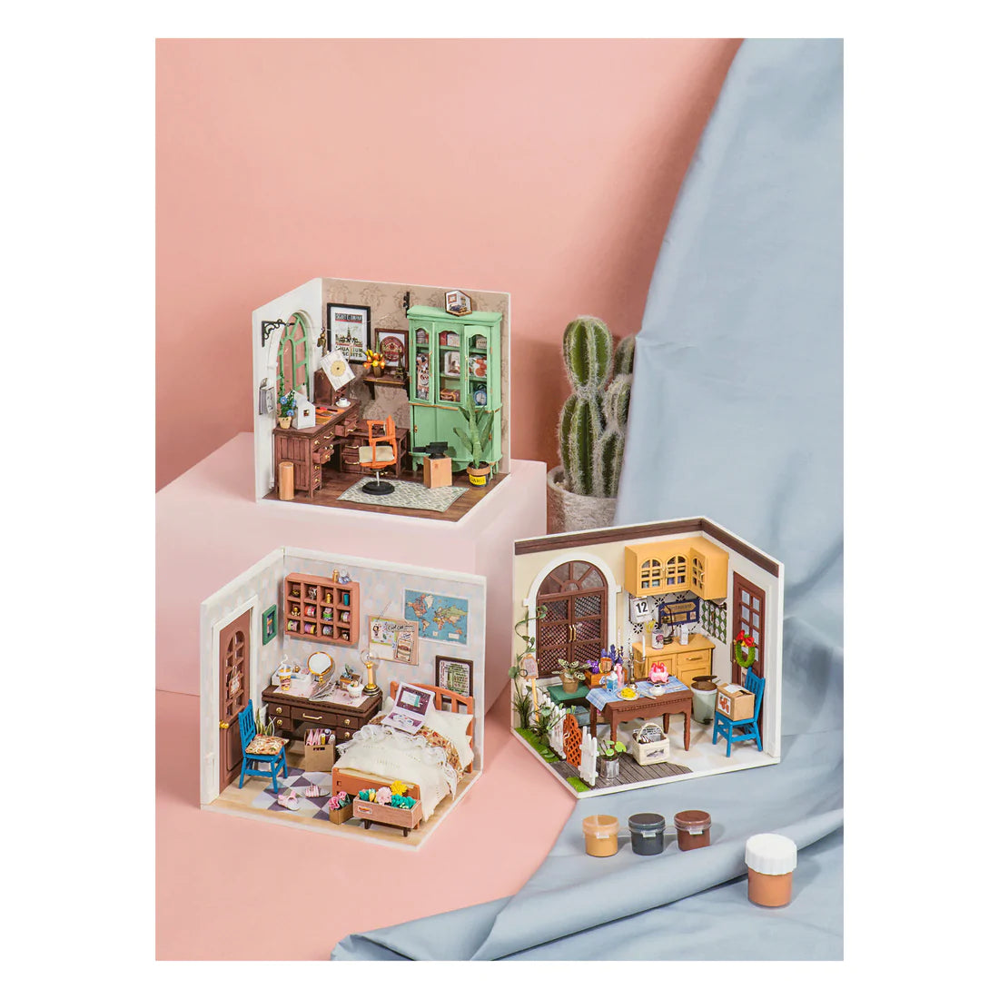 Mrs. Charlie's Dining Room {Diorama Kit}