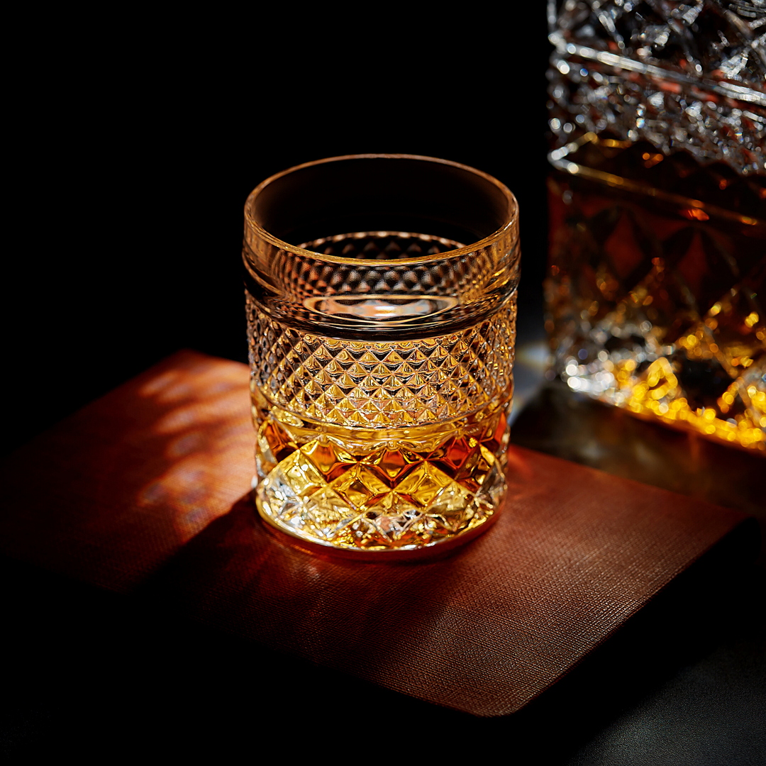 Coffret cadeau carafe à whisky avec verres et pierres rafraîchissantes