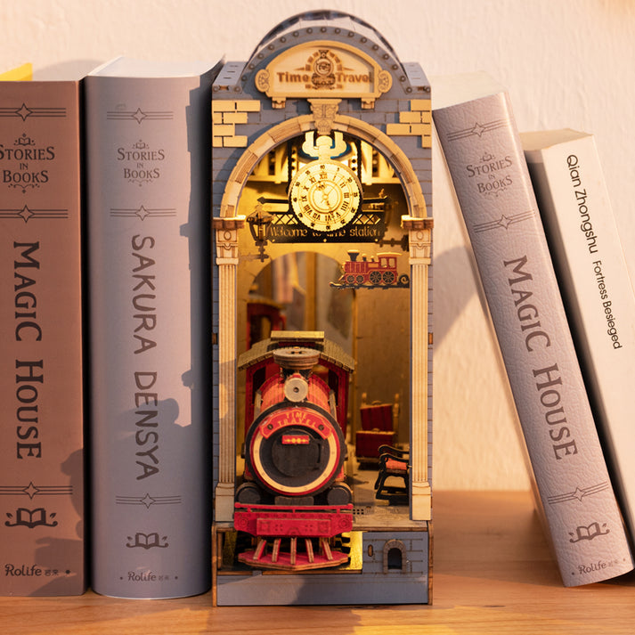 Kit de diorama de coin de livre de voyage dans le temps