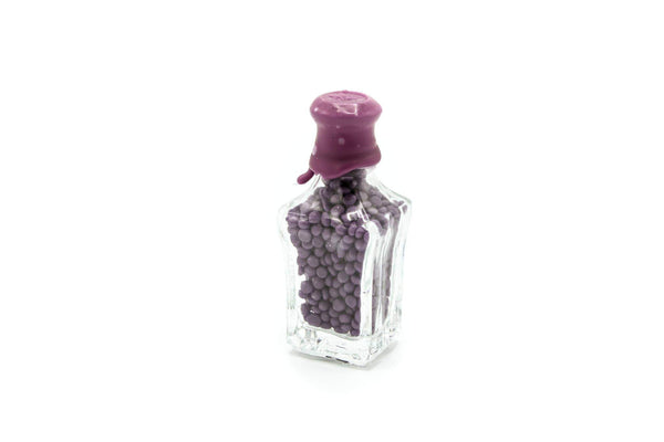 Perles de cire dans une bouteille {plusieurs couleurs}